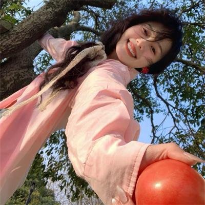 松树街的那幢房子