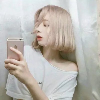 歌喉赞